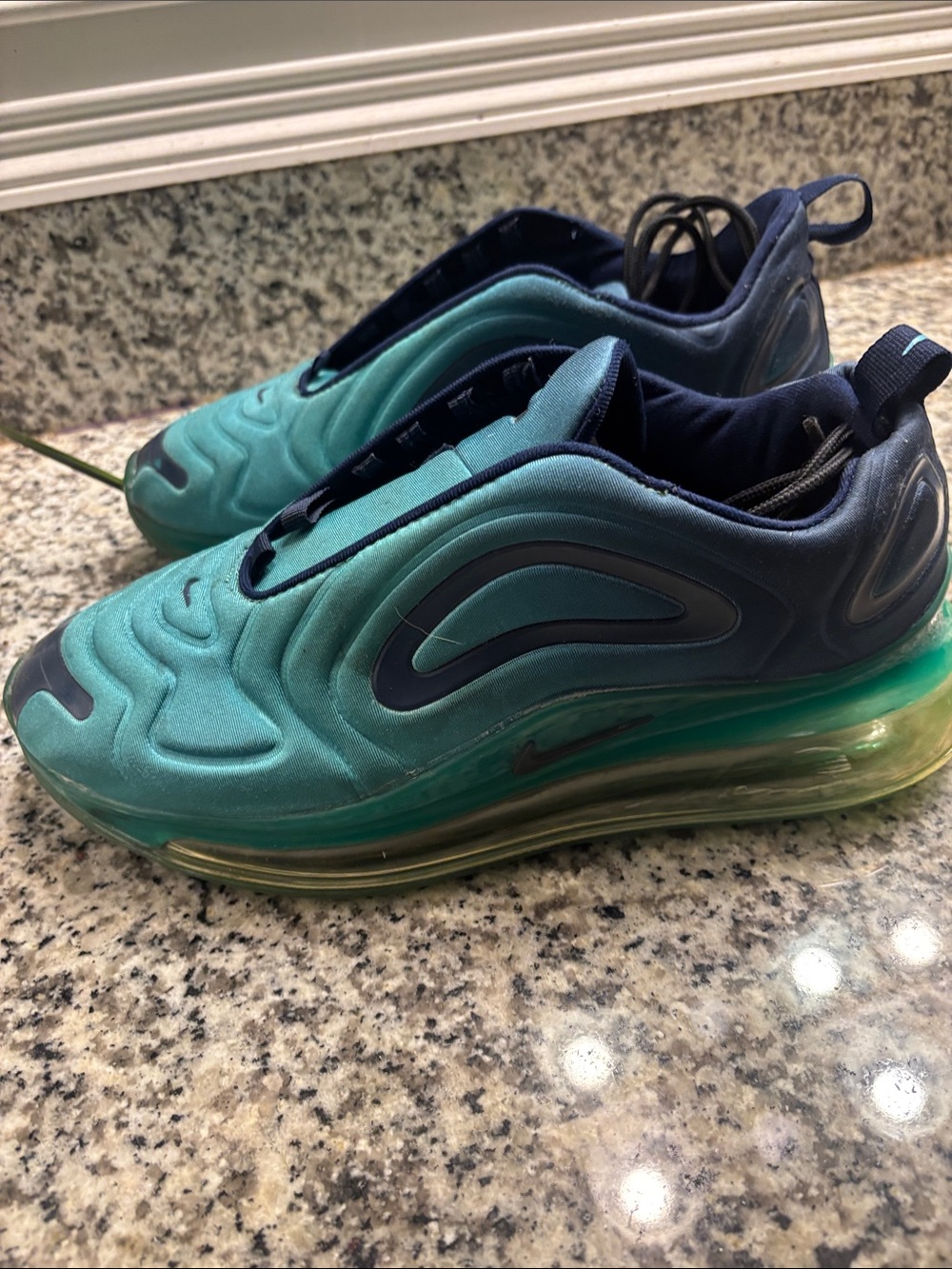 Nike Teal and Navy Air Max 720 Sea Forest - Picture 5 of 8
